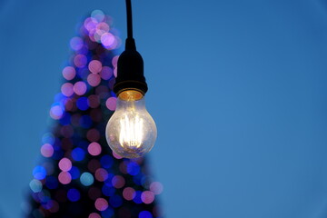 Christmas tree and light bulbs.