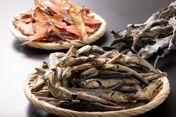 出汁用　煮干し　かたくちいわし