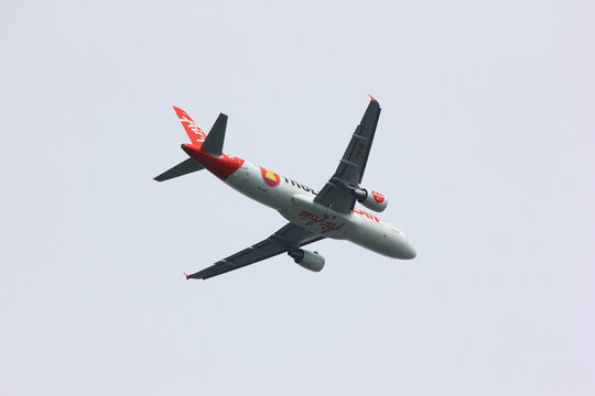 HS-ABE Airbus A320-200 Of Thai Airasia.