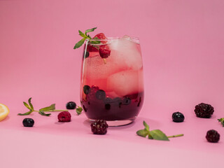 berries spritzer
