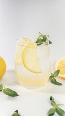 lemon spritzer