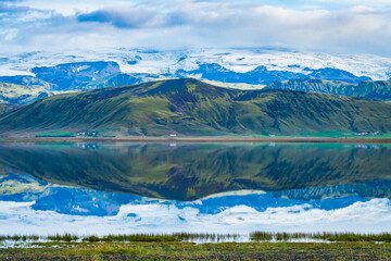 Fototapeta premium Landscape near Dyrhólaey (Iceland)