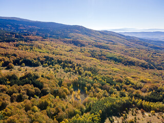 Fototapeta premium Aerial Autumn panorama of Vitosha Mountain, Bulgaria