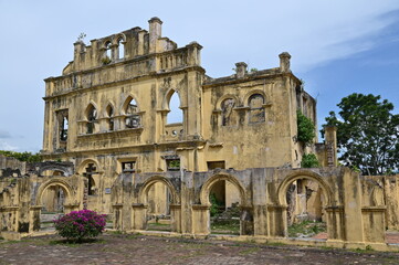 Fototapeta premium Ipoh, Malaysia - September 24, 2022: The Ruins of Kellie’s Castle