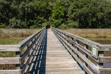 Obraz premium HILTON HEAD ISLAND, South Carolina, USA - Sep 24, 2022: Boardwalk at the Historic Mitchelville Freedom Park.