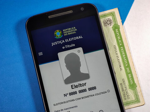  In this photo illustration the e-T&iacute;tulo app logo seen displayed on a smartphone