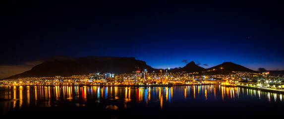 Fototapeta premium Night at Cape Town