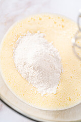 Apple sharlotka muffin