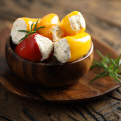 Peppers stuffed with cream cheese	
