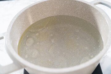 Macaroni and cheese with broccoli