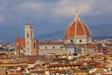 Fototapeta na wymiar Beautiful city of Florence, Italy cityscape