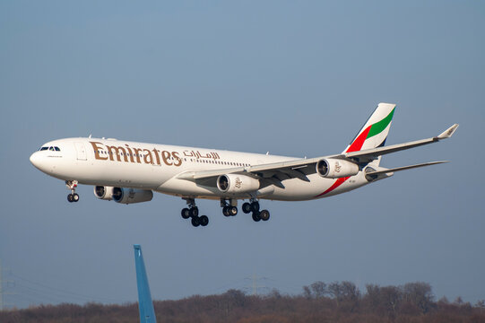 Airbus A340 From Emirates On Final Approach.