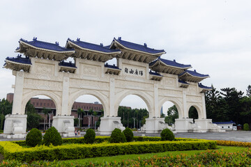 Fototapeta premium The front gate of Chiang Kai shek Memorial Hall in Taiwan