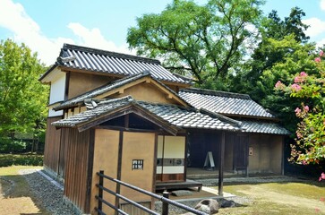 木下利玄生家 長屋門・土蔵