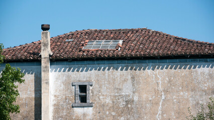Tejado rústico en casa rural