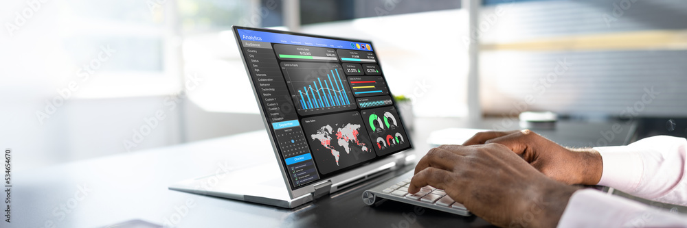 Poster Data Analyst Using Data Analytics KPI