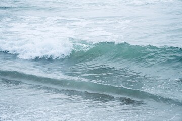 wave of the sea
