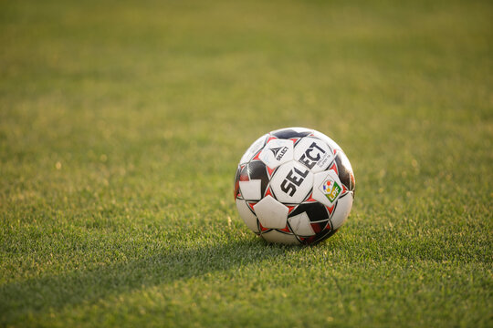 Select Brillant Super Tb official football ball on a pitch during a game.