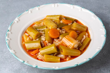 Turkish Food Leek with Olive Oil -Zeytinyagli Pirasa.