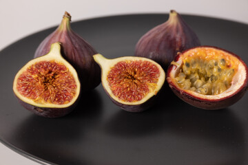 Figs on a plate, figs in section