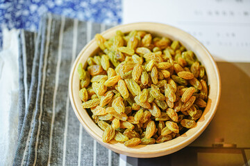 Studio shooting green raisins, healthy nutritious food