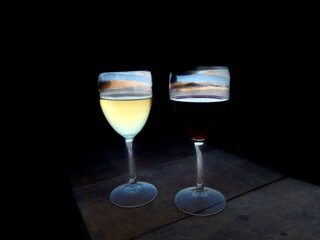 VIN BLANC VIN ROUGE