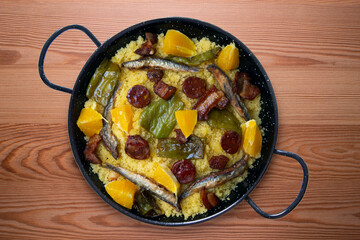 Paella bacon and leeks. Traditional Spanish paella tapa recipe.