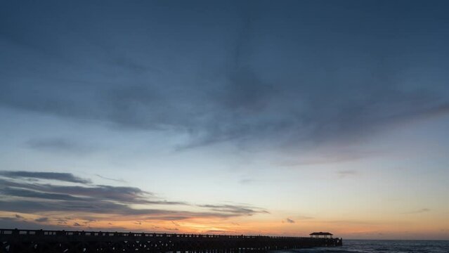 Original name(s): 4K Time lapse sunrise landscape Amazing light of nature buatiful cloudscape sky
