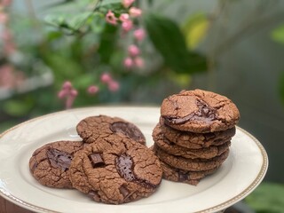 chocolate chip cookies