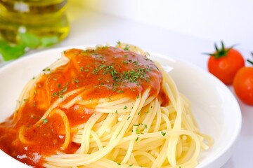 ミートソースのパスタ