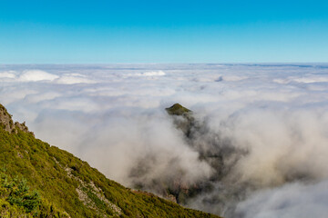 Wanderung zum höchsten Punkt auf der Azoreninsel Madeira - dem Pico Ruivo  - Portugal