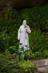 a statue of francis of assisi in france