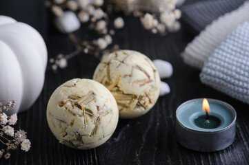 Herbal bath bombs, Fall decoration