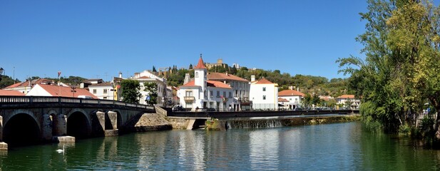 Panorama del casco urbano de Tomar, Portugal