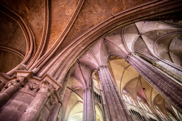 The cathedral of Bourges seen upwards from the deambulatory