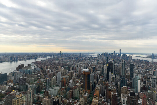 New York City Skyline © demerzel21