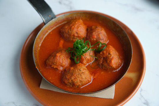 Chicken Kofta Curry In A Pan