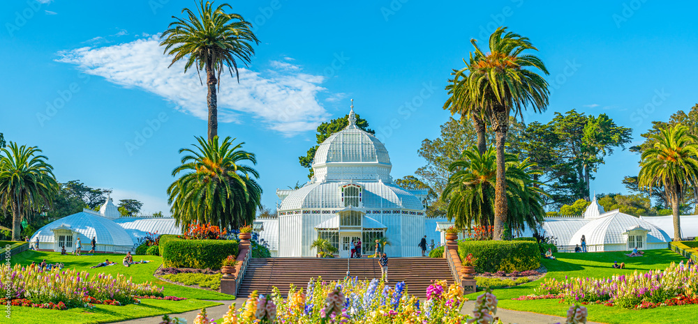 Wall mural San Francisco Conservatory of flowers 