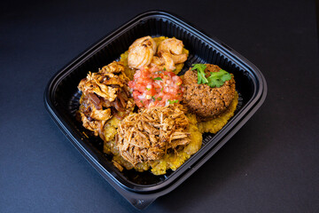 venezuelan food arepas
