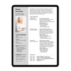 Sample CV document template on tablet computer - obrazy, fototapety, plakaty