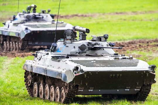 รูปภาพBmp-2 – เลือกดูภาพถ่ายสต็อก เวกเตอร์ และวิดีโอ99 | Adobe Stock