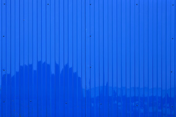 blue wet wall of corrugated board