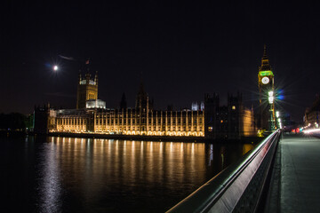 Houses of parliament at night