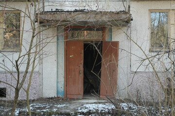 Abandoned Building in Pripyat / Chernobyl