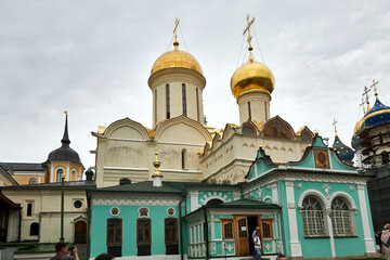 Fototapeta na wymiar Orthodox church in Sergiev Posad, Russia