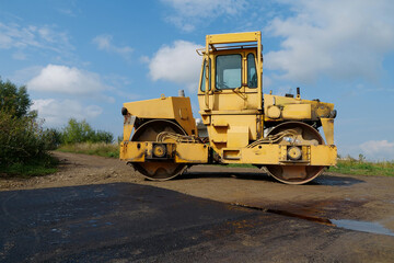 Road roller - compactor-type engineering vehicle used to compact soil or asphalt