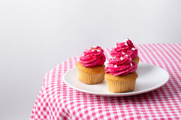 pink cupcakes for valentine's day