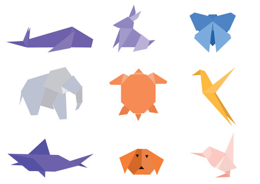 Set Paper animals.Origami animals made of paper in origami technique.Cartoon geometric wild animal shaped figures vector set.