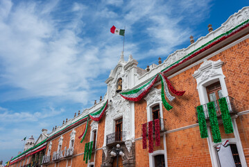 Tlaxcala, Tlaxcala, 09 18 22, Government building of the central square of the municipality of Tlaxcala with ornaments for the celebration of the dependence of Mexico