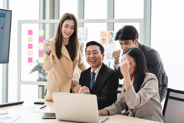 Group of people successful entrepreneurs and business people achieving goalsn, successful project